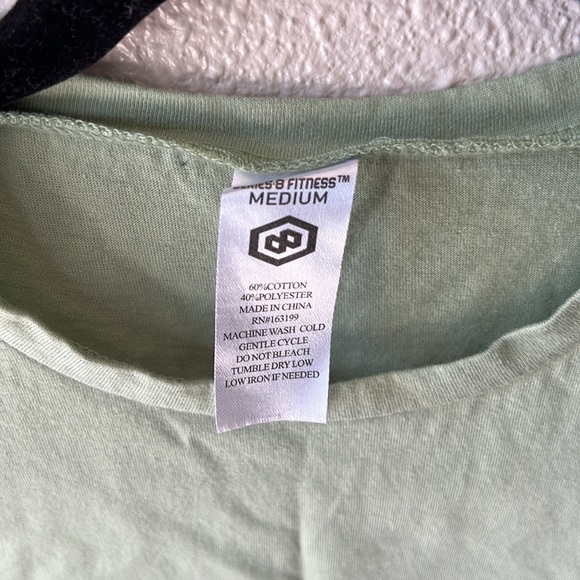 Girls Size Medium Green Tank Top Workout Shirt - Picture 2 of 3